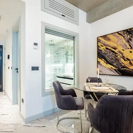 Splendid Flat With View In Bomonti Διαμέρισμα Κωνσταντινούπολη